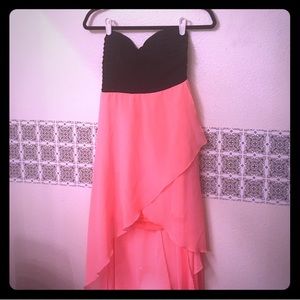 Sexy coral pink hi-low dress. 😍